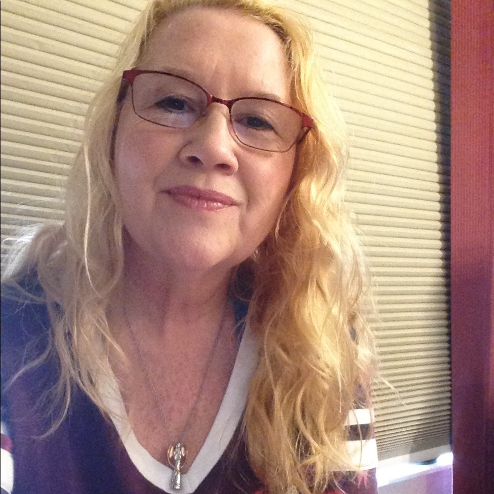 Meet your Posher, Marsha
